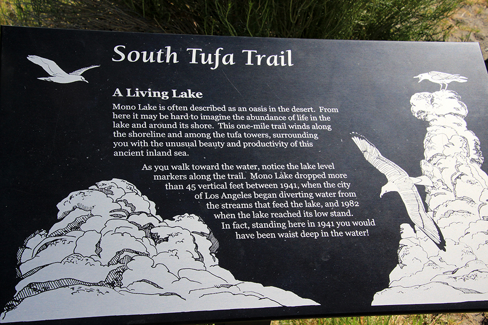 South Tufa Trail