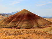 Painted Hills Overlook Trail